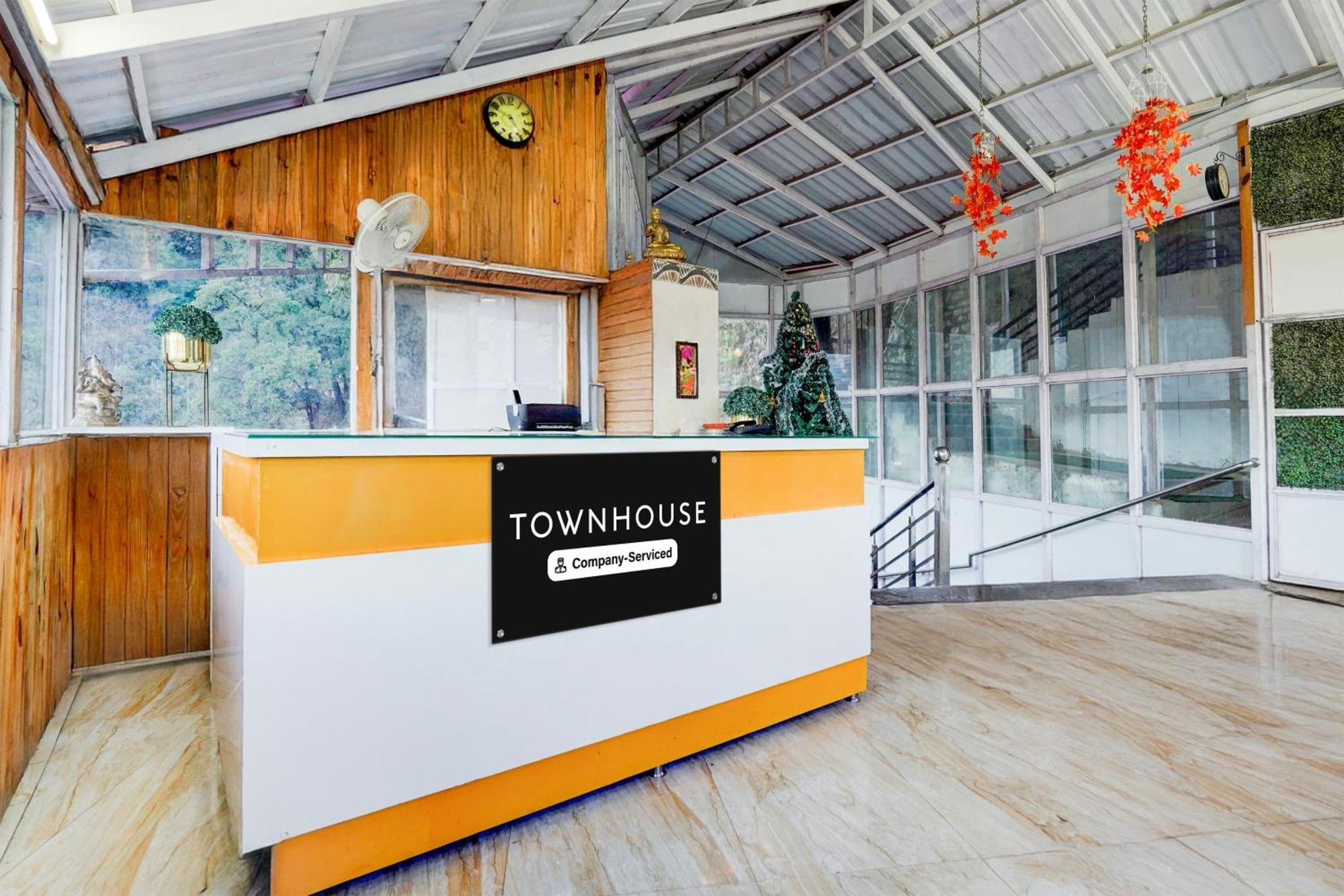 Super Townhouse Mall Road Near Library Chowk Mussoorie Bagian luar foto