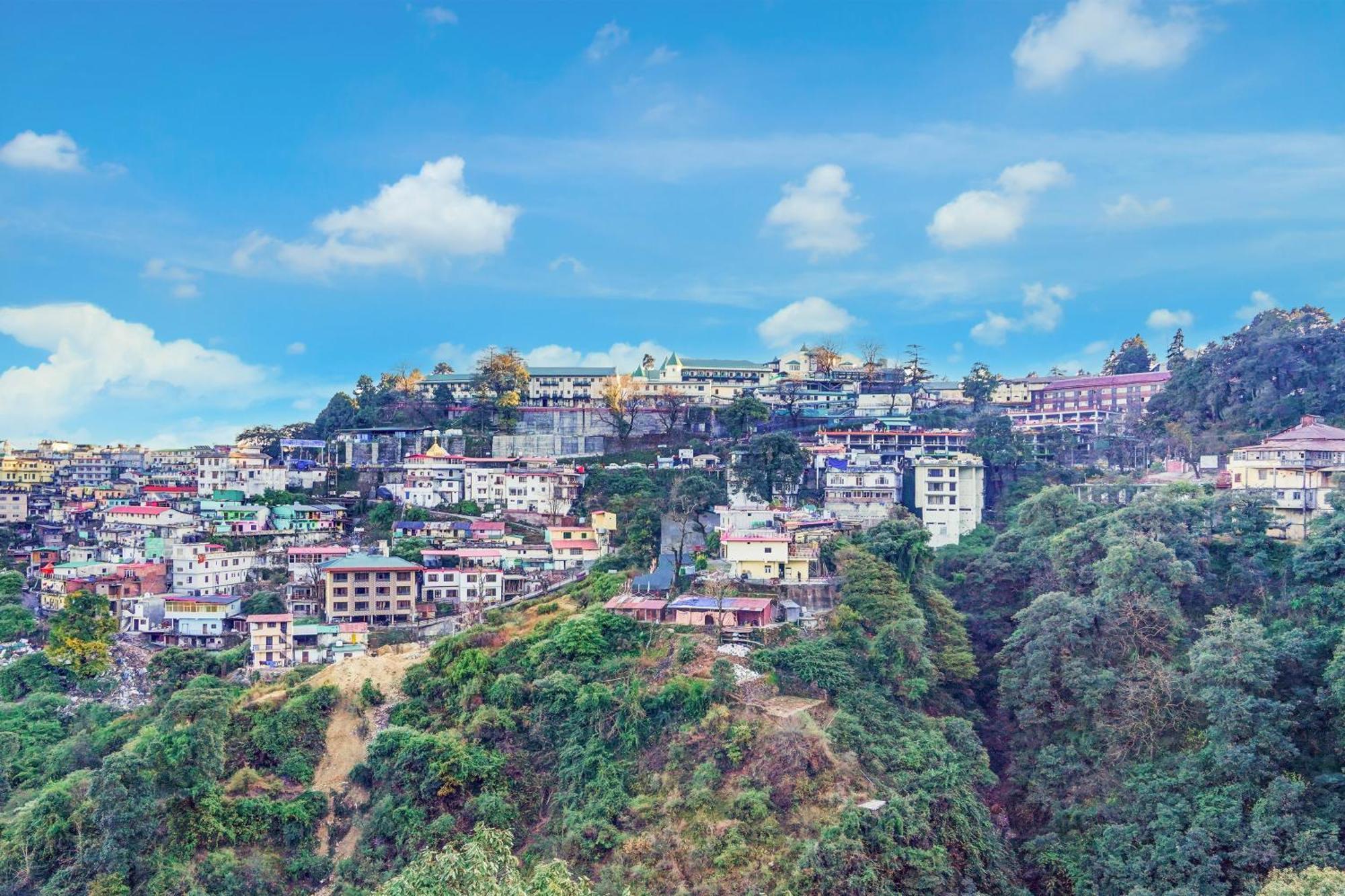 Super Townhouse Mall Road Near Library Chowk Mussoorie Bagian luar foto