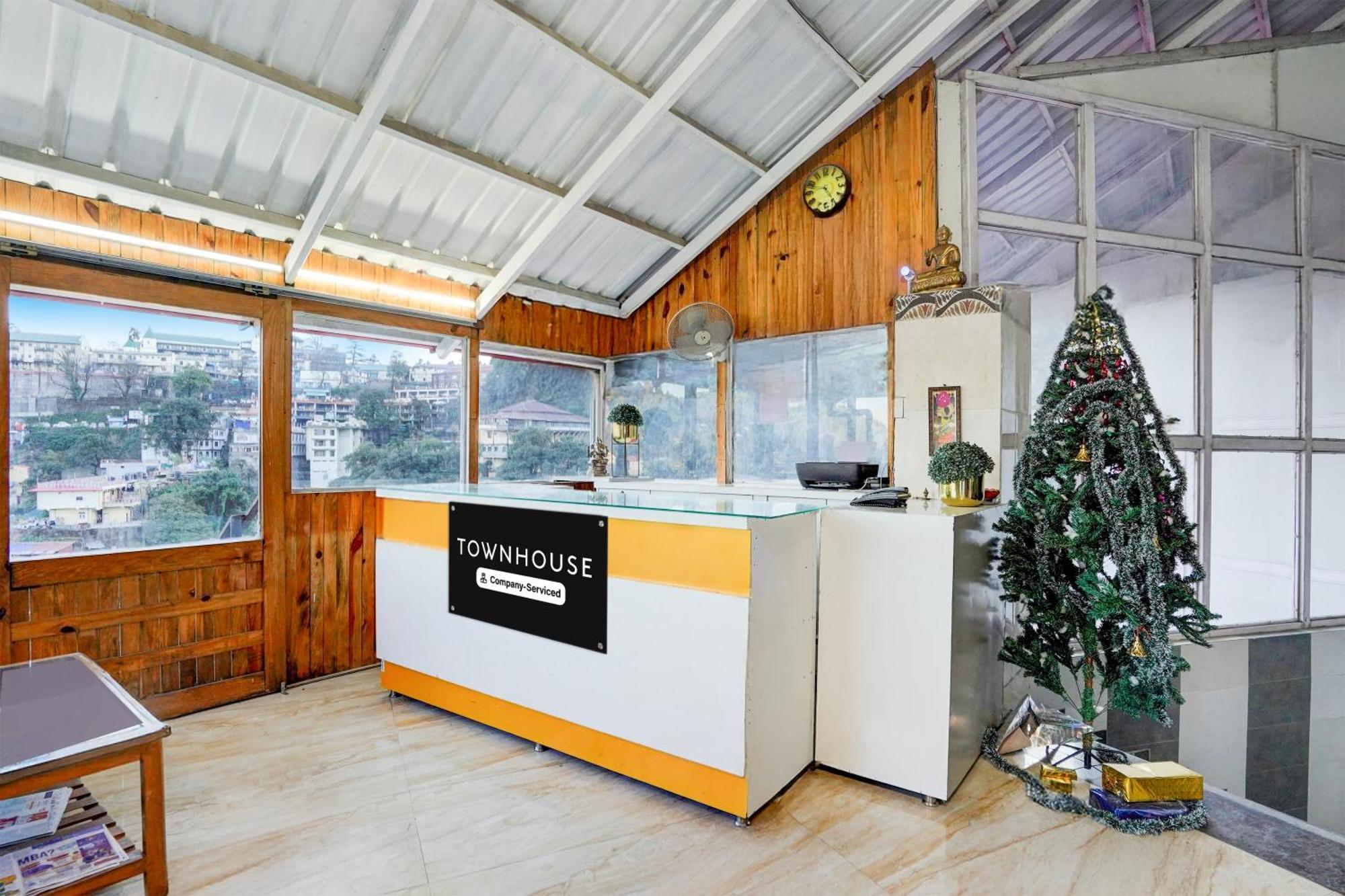 Super Townhouse Mall Road Near Library Chowk Mussoorie Bagian luar foto